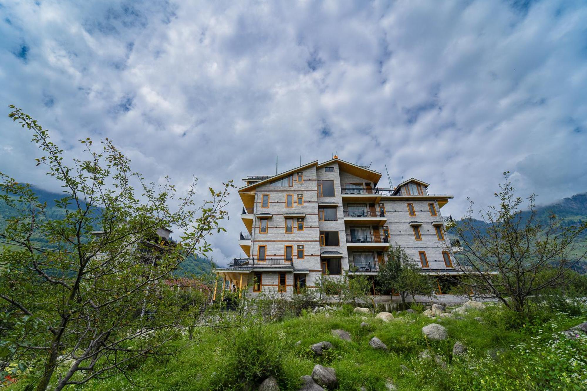 Nazaara - A Luxe Retreat Hotel Manāli Exterior foto
